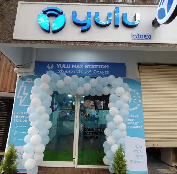 India's first AI-powered EV charging and battery swapping network launched- Yulu Max.